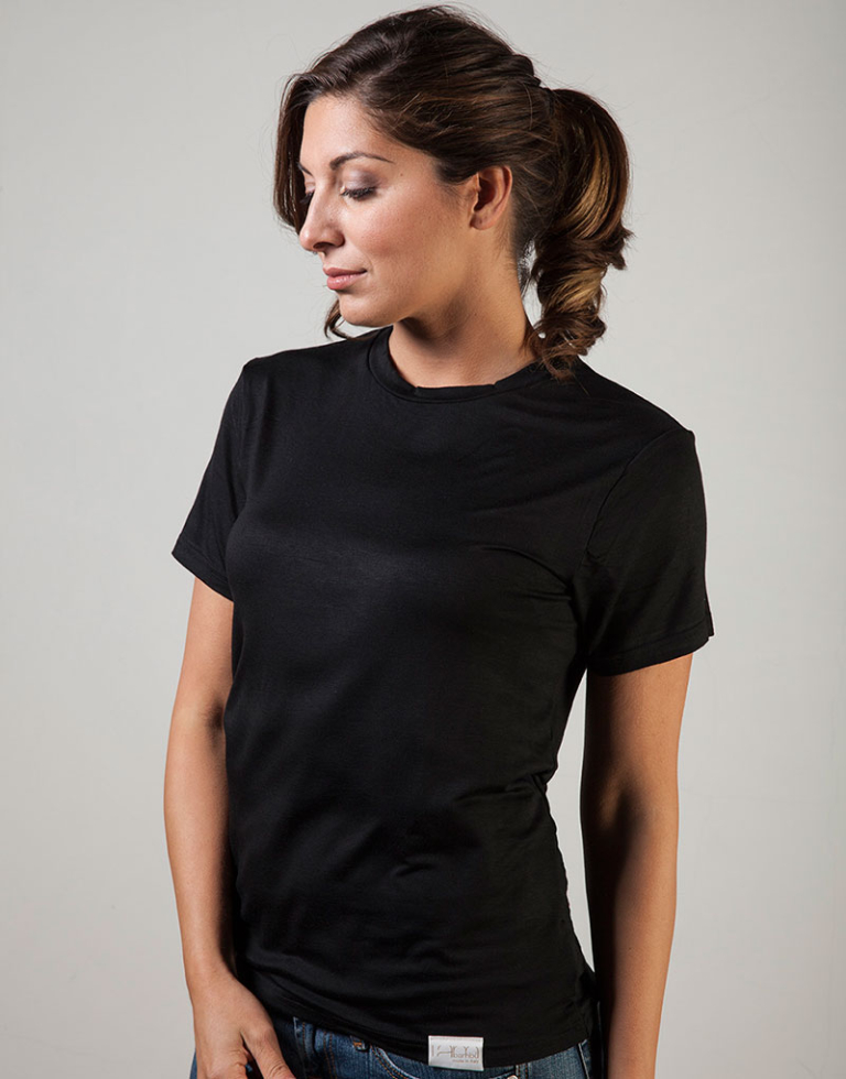 T-shirt scollo a U - Comfort - Image 10