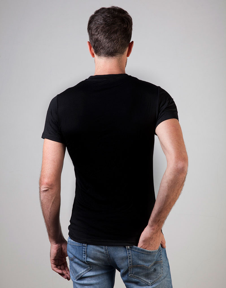 T-shirt scollo a U - Comfort - Image 19
