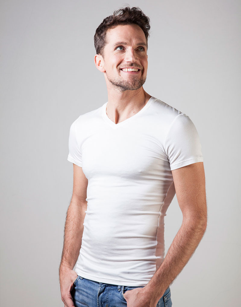 T-shirt scollo a V - Basic - Image 3
