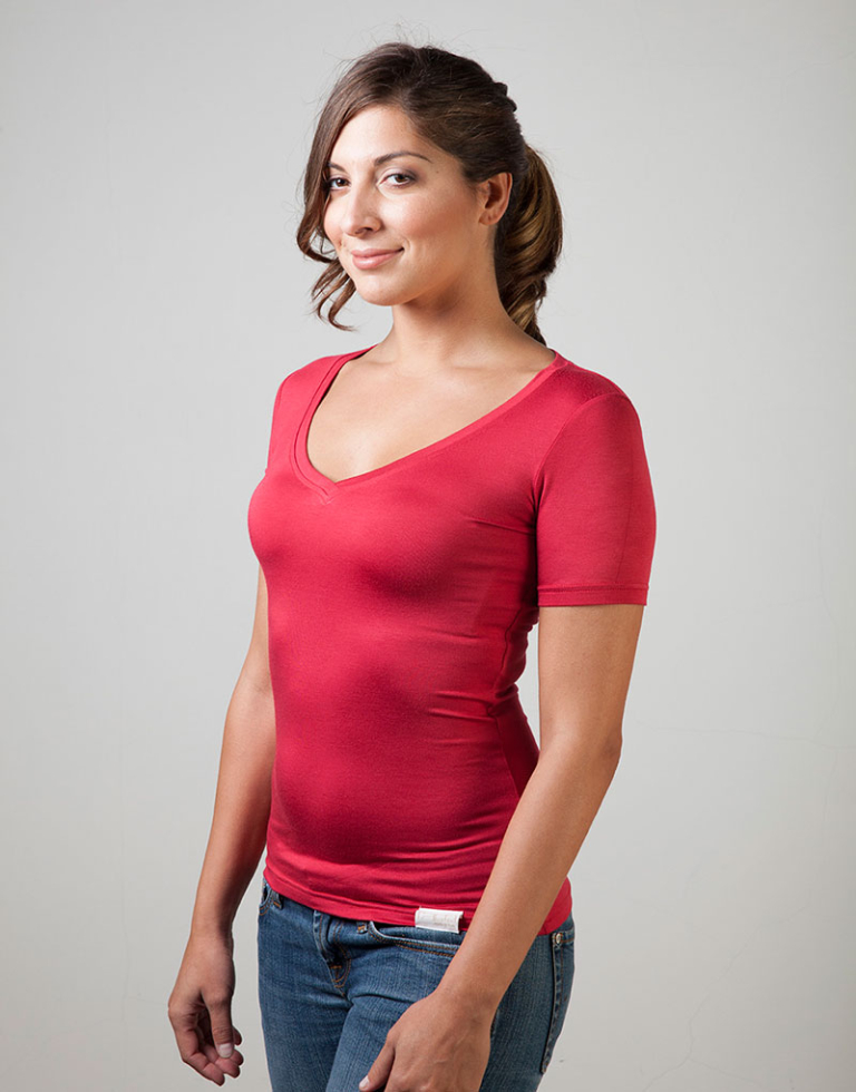 T-shirt scollatura a V - Cuore - Image 5