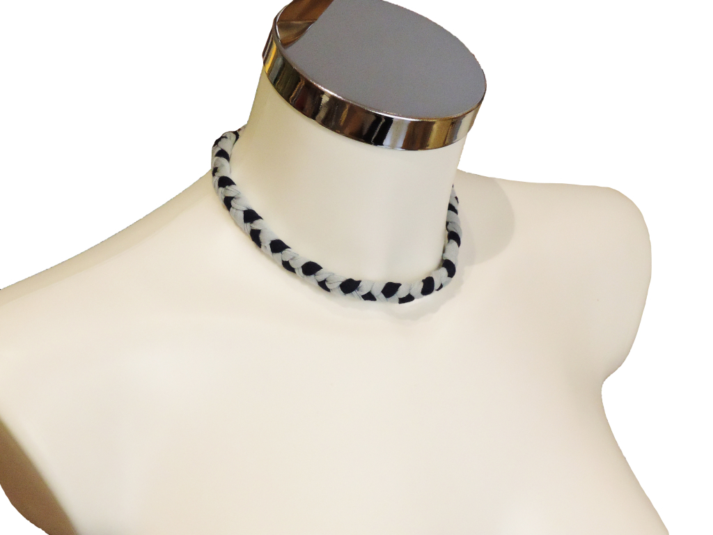 Collana treccia